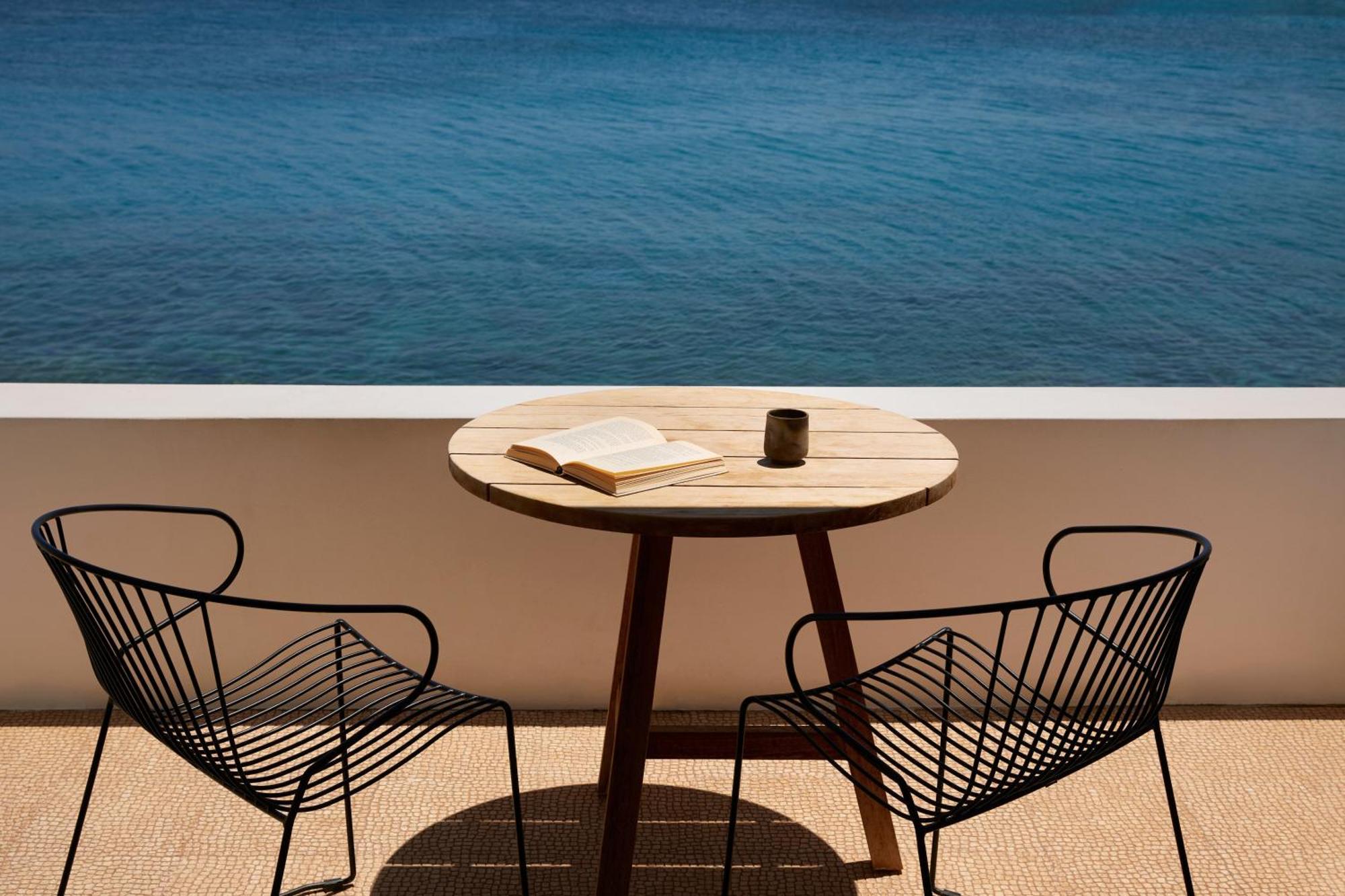 Minos Art Hotel, A Member Of Design