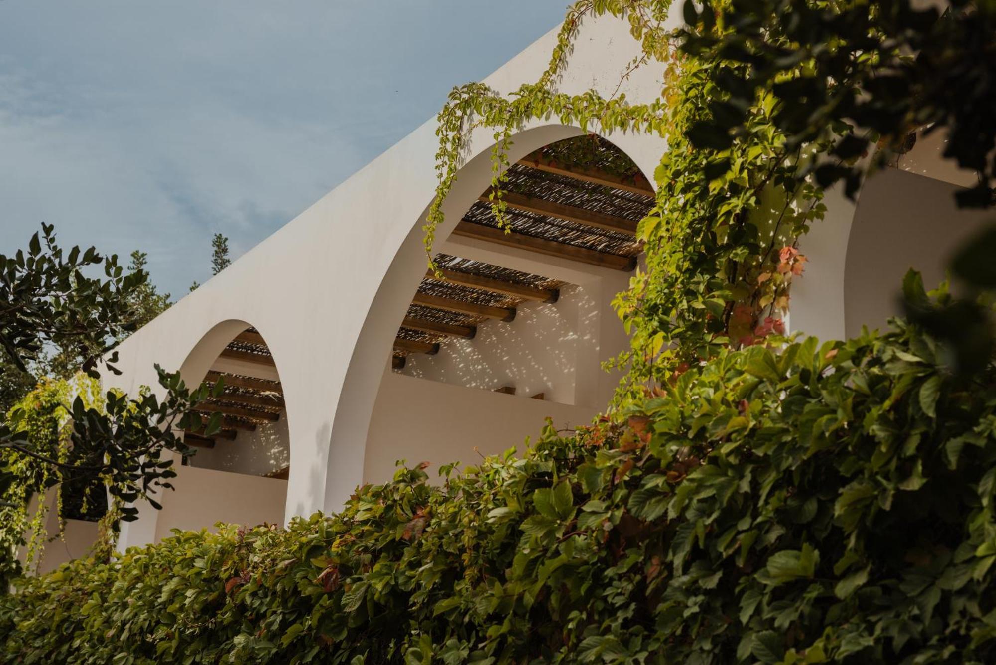 Minos Art Hotel, A Member Of Design 5*