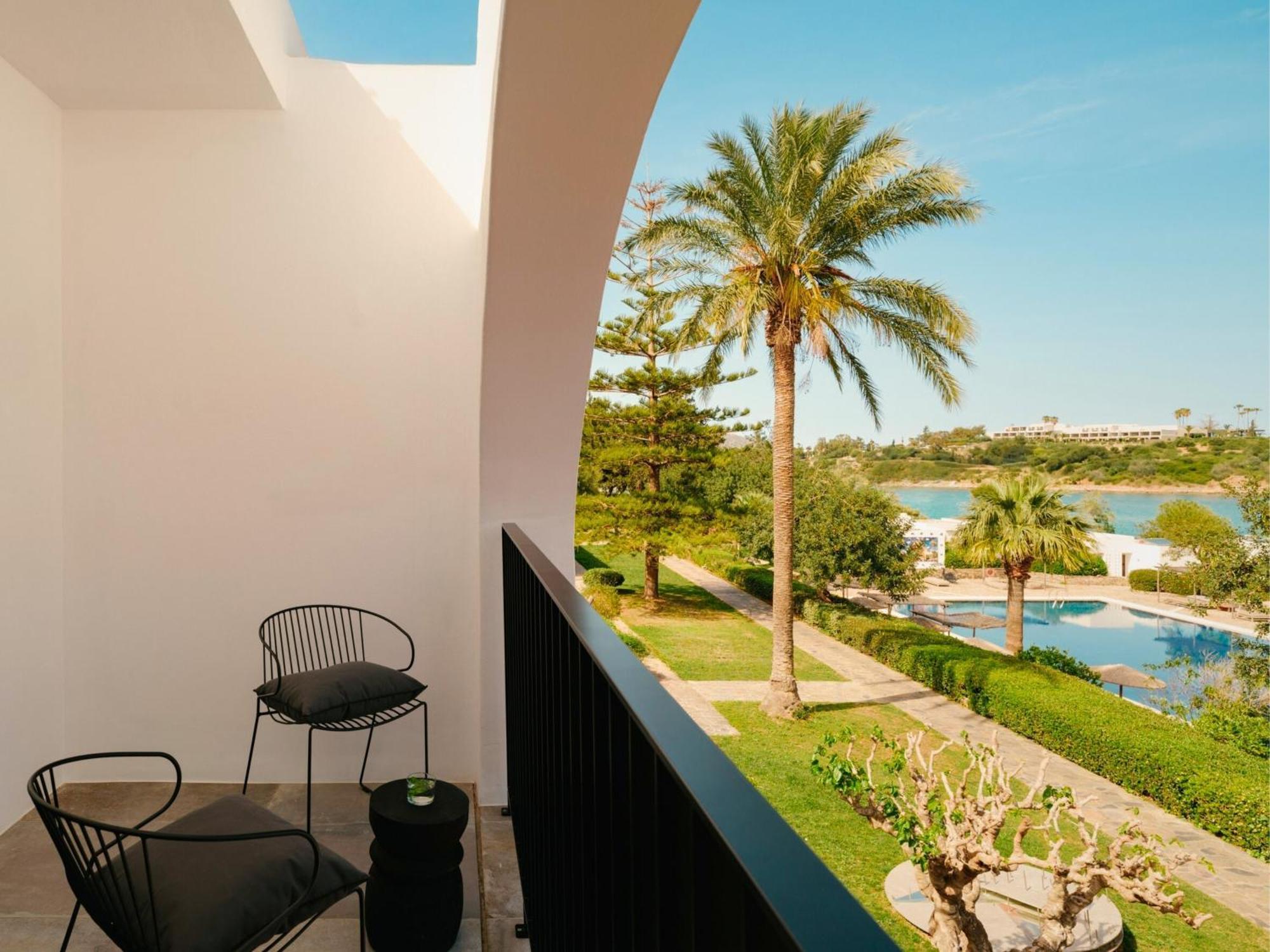 Minos Art Hotel, A Member Of Design 5*